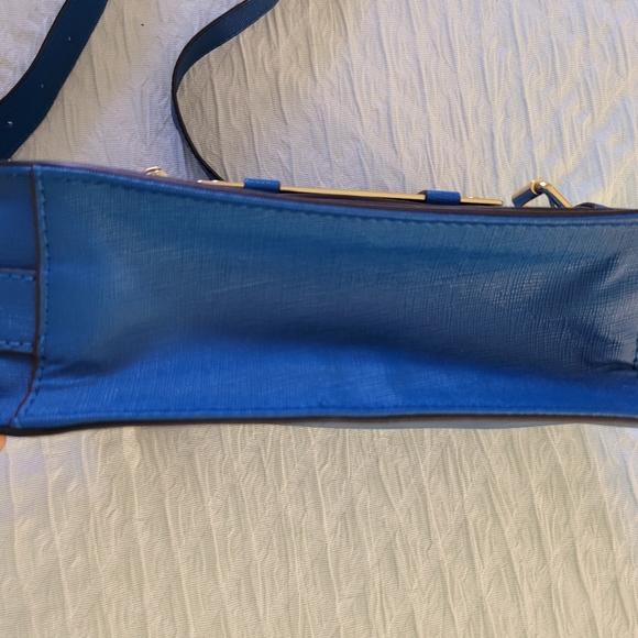 Vince Camuto Cross body - Picture 12 of 13